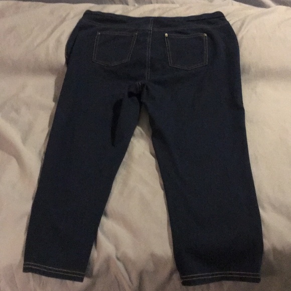 Style &Co jegging Capri - Picture 3 of 4